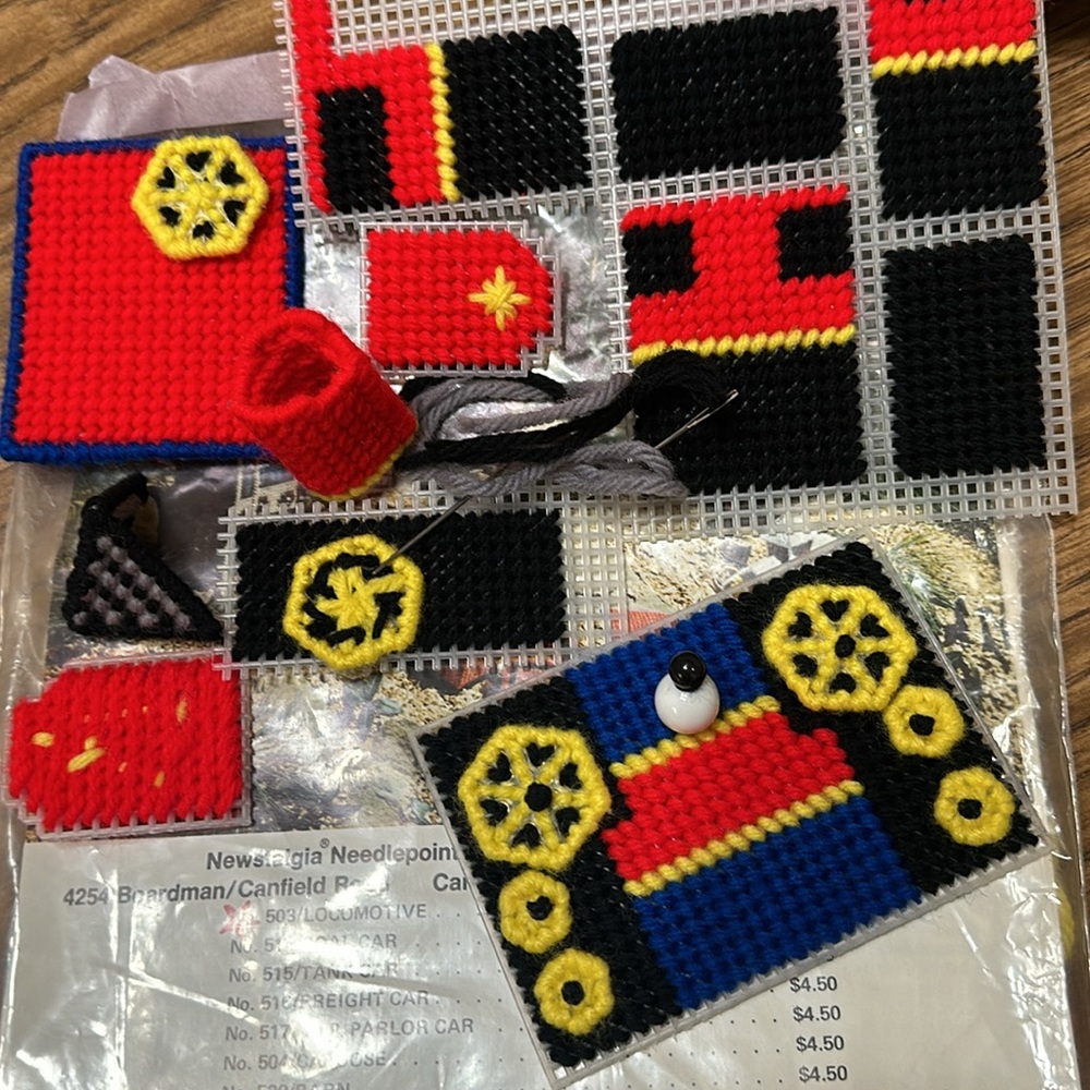 Newstalgia Needlepoint Kits Locomotive/Freight Car/Coal Car/Caboose-Bundle1980’s - Picture 8 of 10